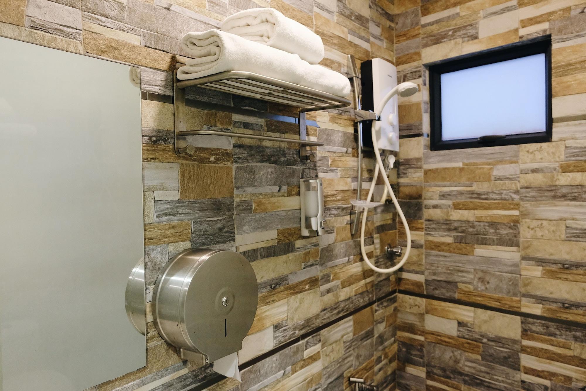 Era Plus Hotel Seri Kembangan Dış mekan fotoğraf